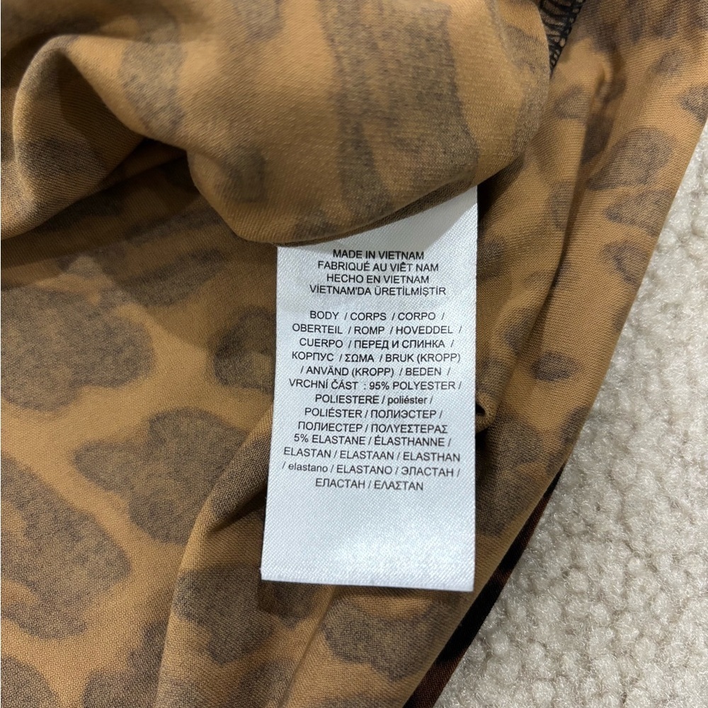 LAUREN RALPH LAUREN • Women’s Leopard Print Splice Wrap Drapey Neckline Blouse - Picture 5 of 5